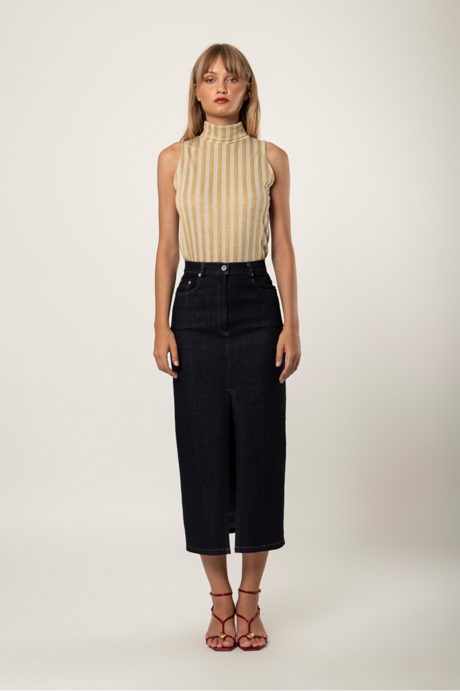 DENIM SKIRT WITH FRONT CUT
