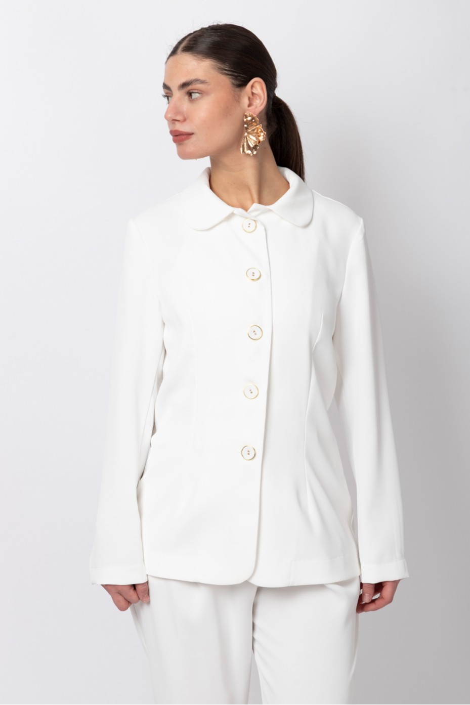BLAZER WITH COVERED BUTTONS