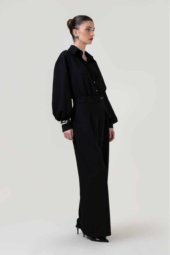 JUMPSUIT WITH COLLAR AND BUTTONS