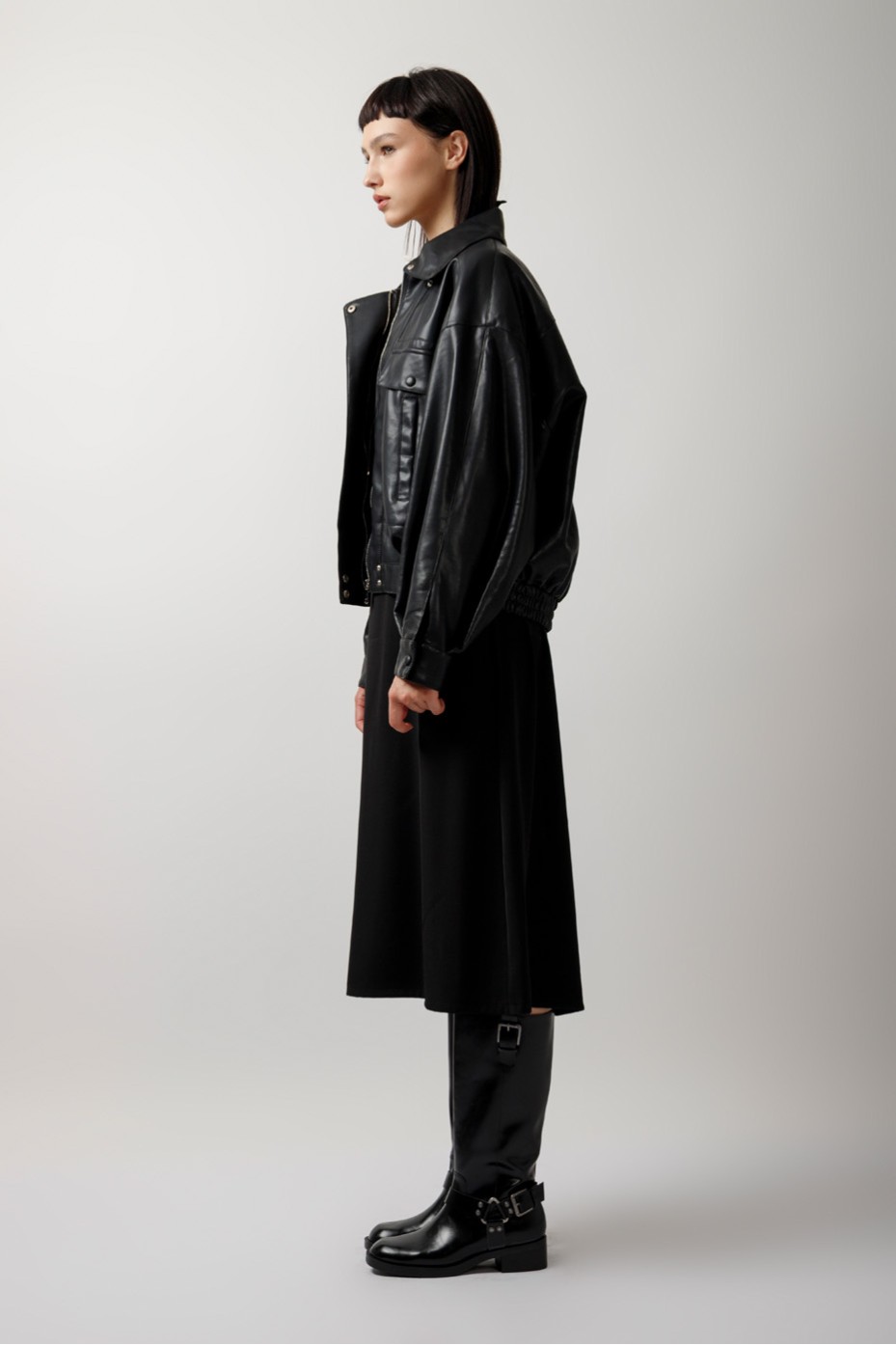 LEATHER JACKET WITH HIDDEN ZIPPER