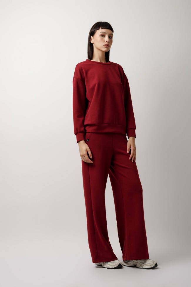 SWEATSHIRT AND JOGGERS SET