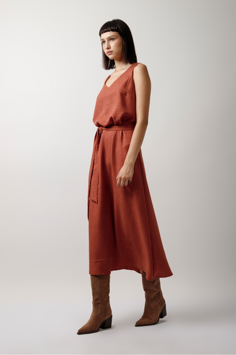 MAXI DRESS WITH BELT