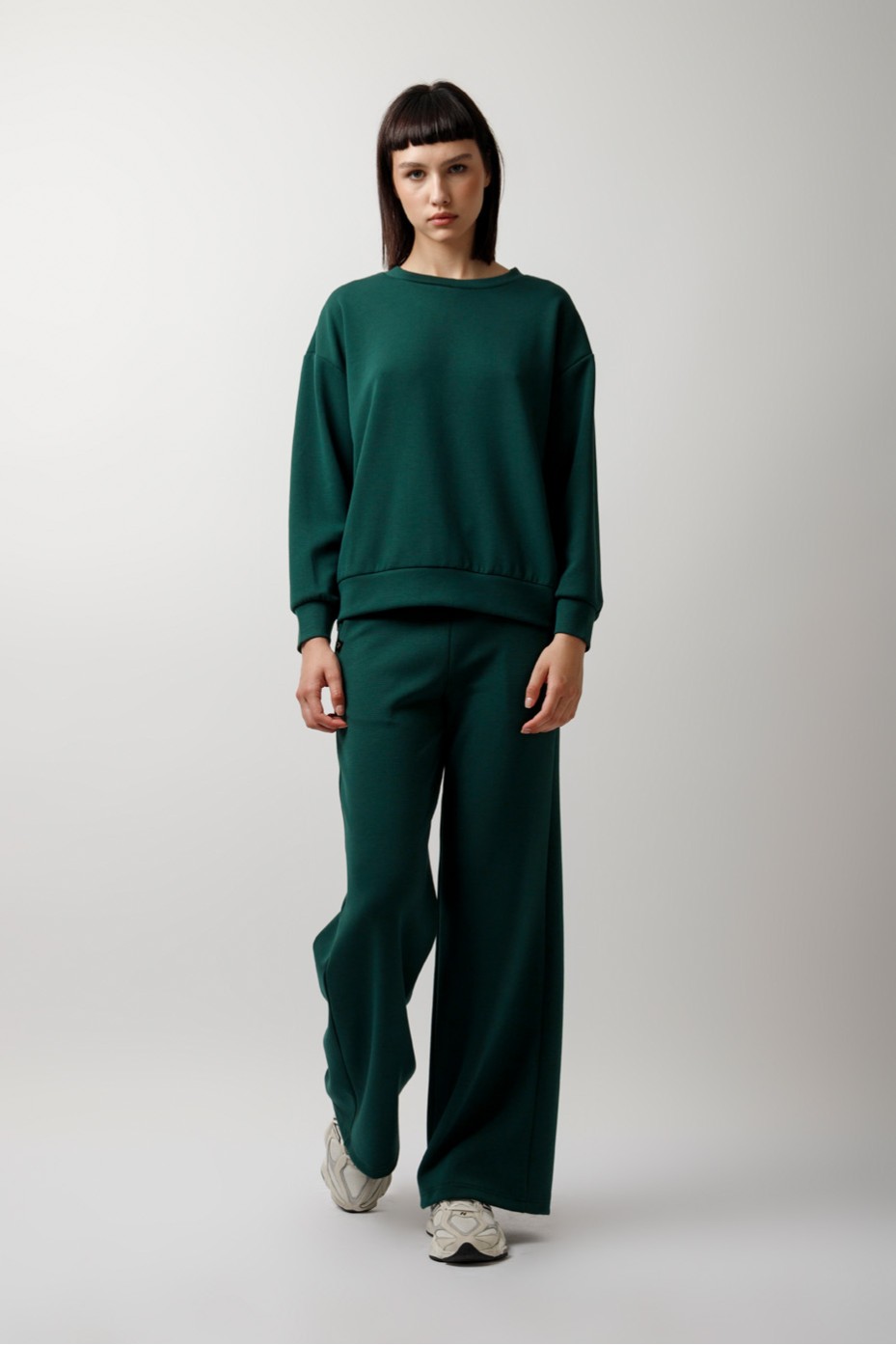 SWEATSHIRT AND JOGGERS SET