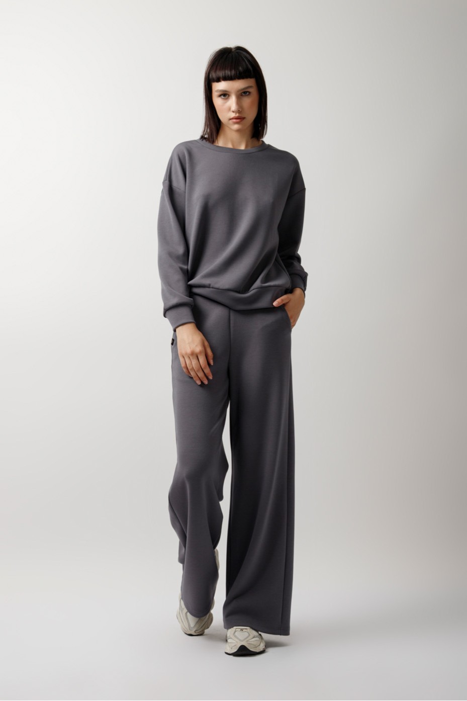 SWEATSHIRT AND JOGGERS SET