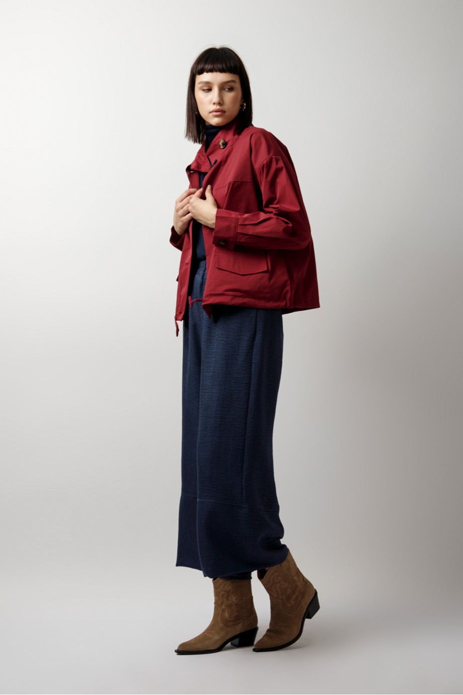 SHORT TRENCH COAT WITH COLLAR