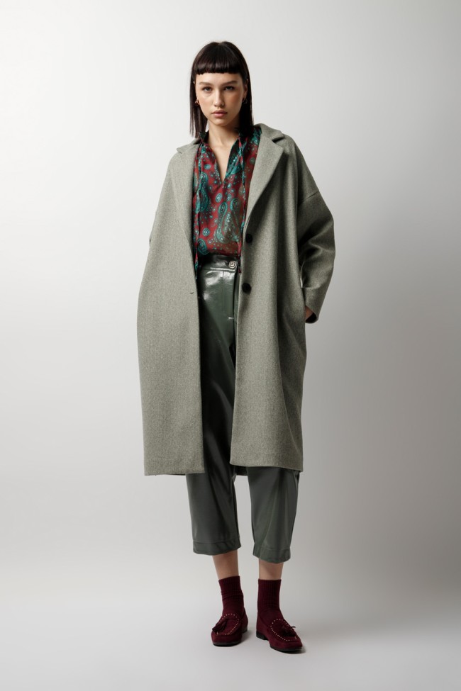 ΠΑΛΤΟ ΜΟΝΟΧΡΩΜΟ OVERSIZED