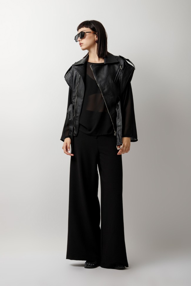 LEATHER VEST WITH BELT