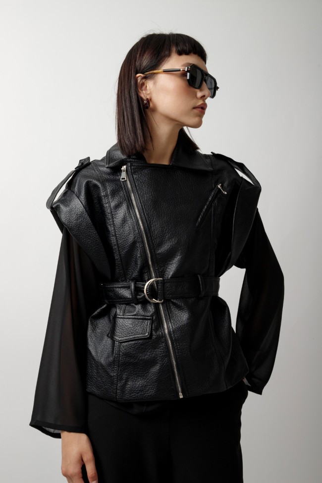 LEATHER VEST WITH BELT