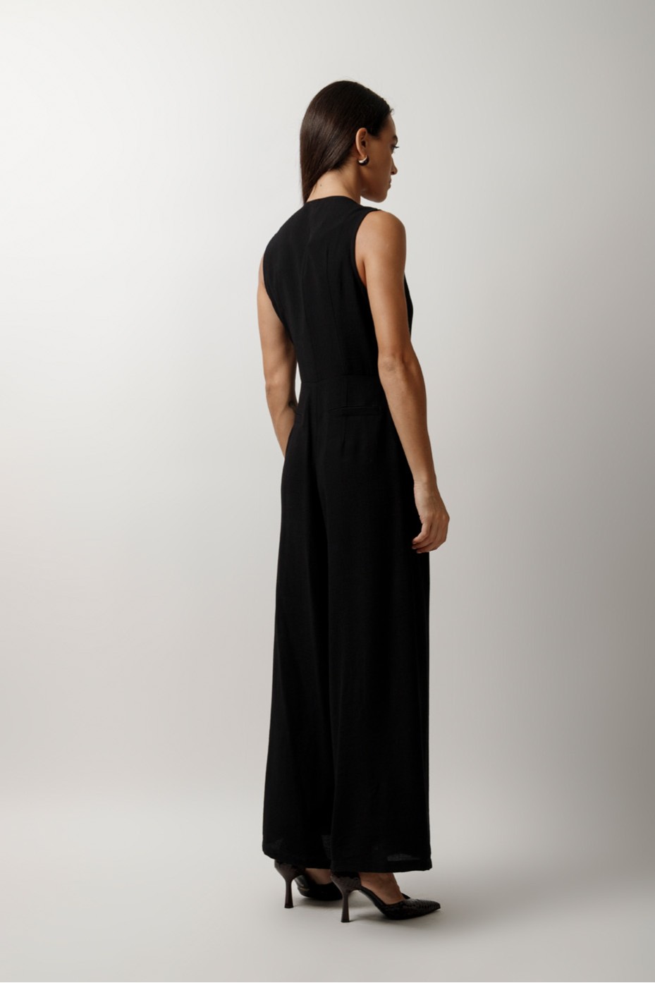 SLEEVELESS JUMPSUIT
