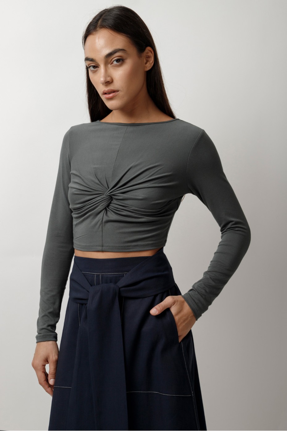 LONG SLEEVE ELASTIC CROP TOP