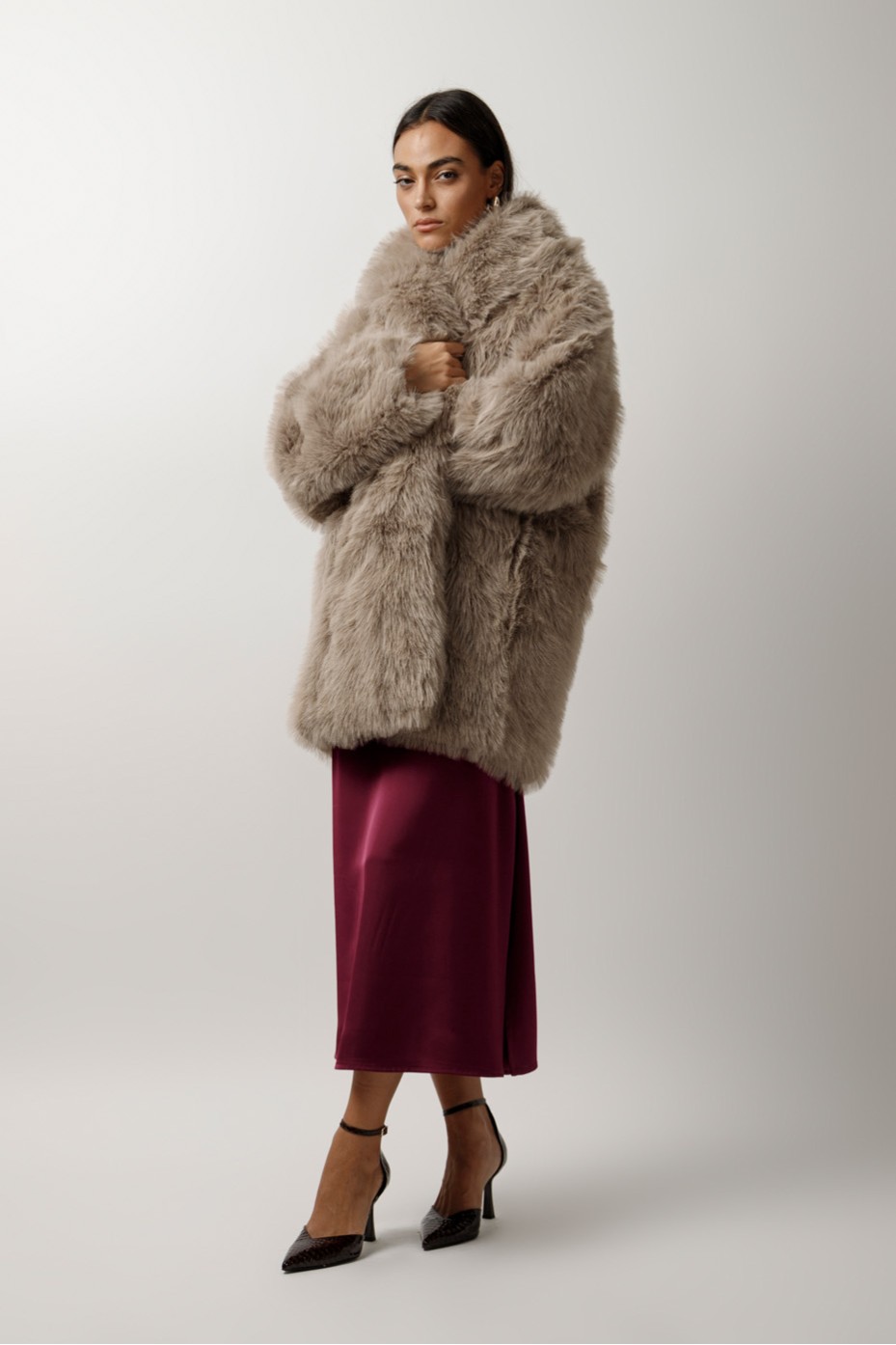 FUR COAT WITH COLLAR AND BELT