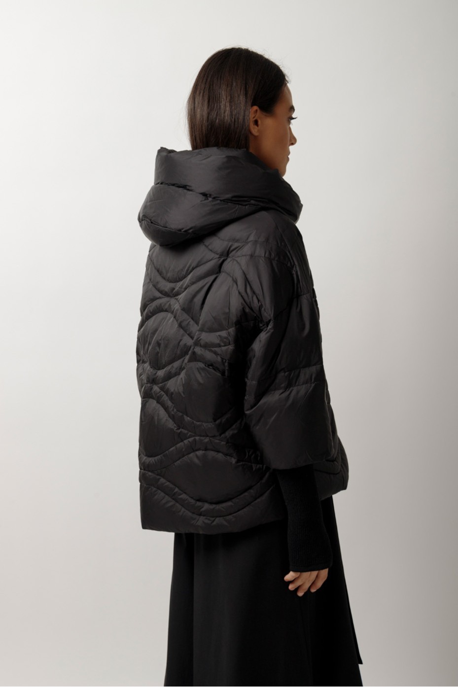JACKET WITH KNITTED SLEEVES
