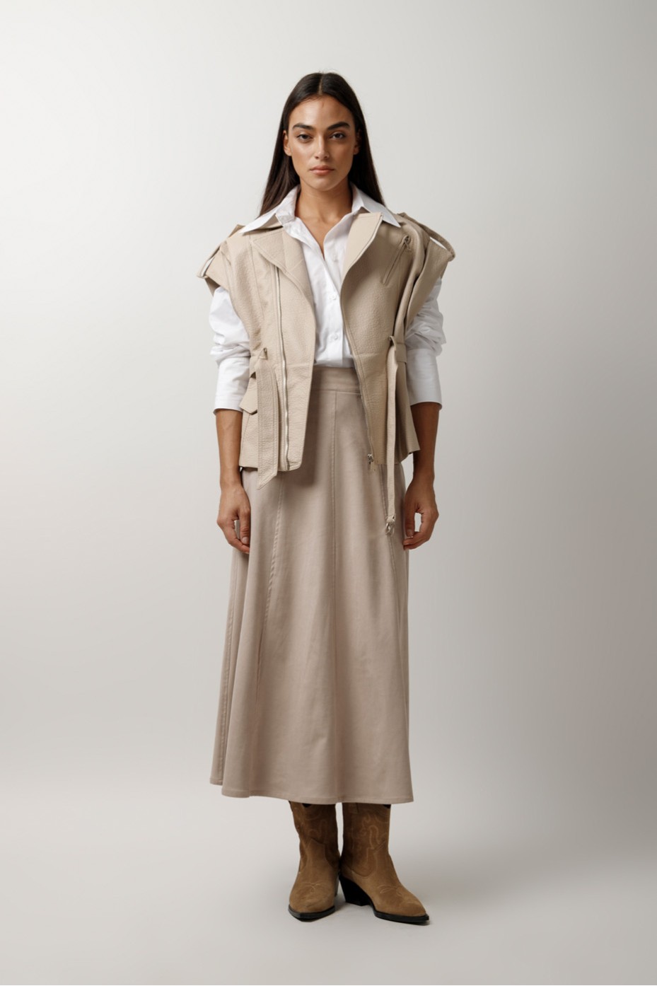 LEATHER VEST WITH BELT