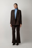WIDE BLAZER WITH CROSS CLOSURE