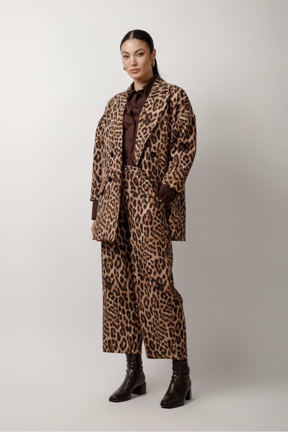 ANIMAL PRINT BLAZER WITH RIPS