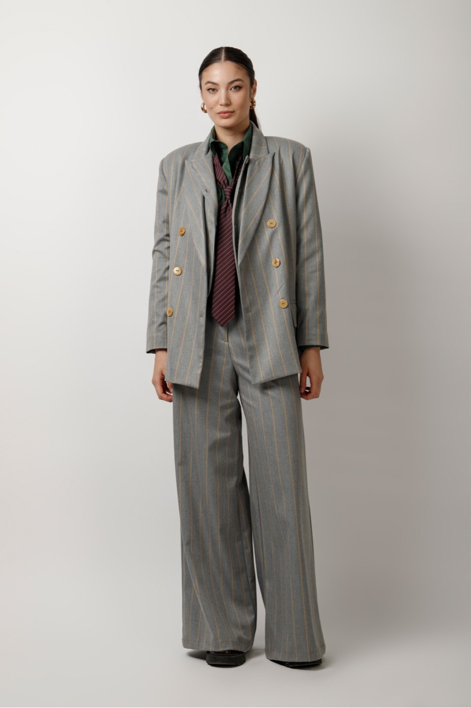 STRIPED CROSS-BACK BLAZER