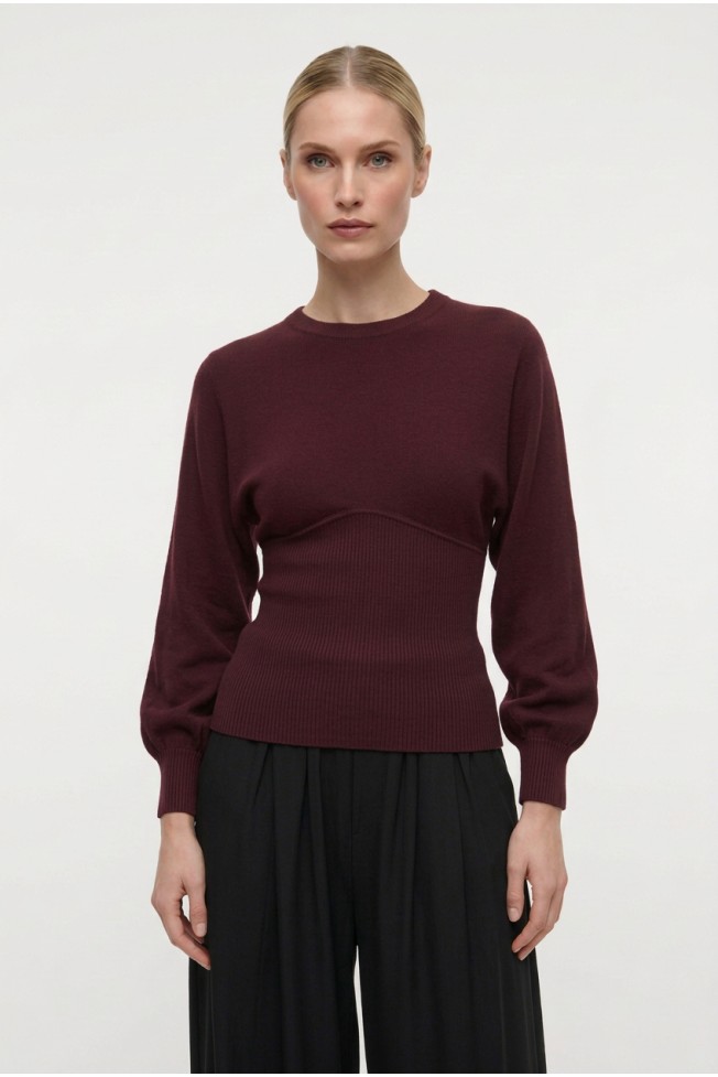 KNIT TOP WITH RIBBED HEM