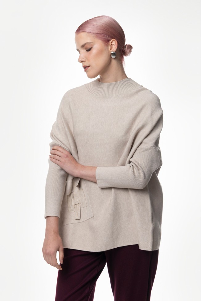 KNIT BLOUSE WITH FRONT POCKET