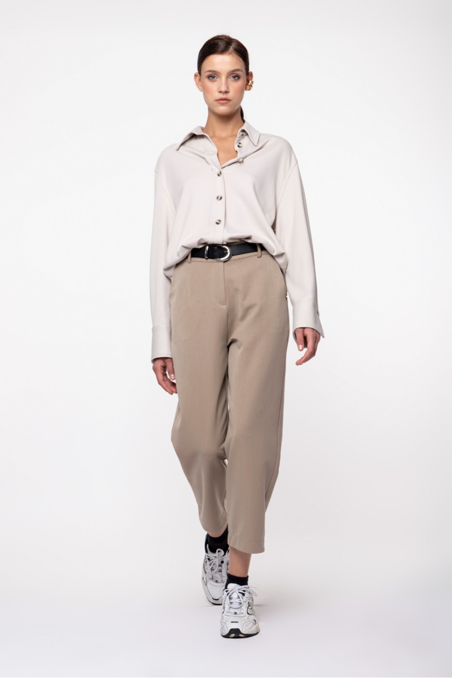 CROPPED TROUSERS WITH ELASTIC BACK