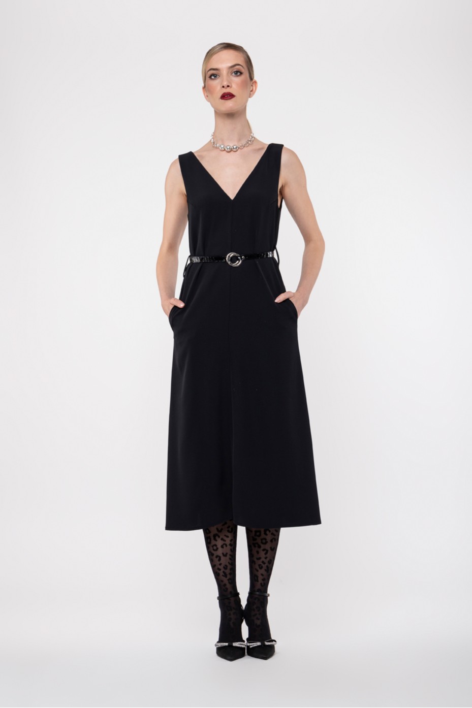 MIDI SLEEVELESS DRESS WITH BELT