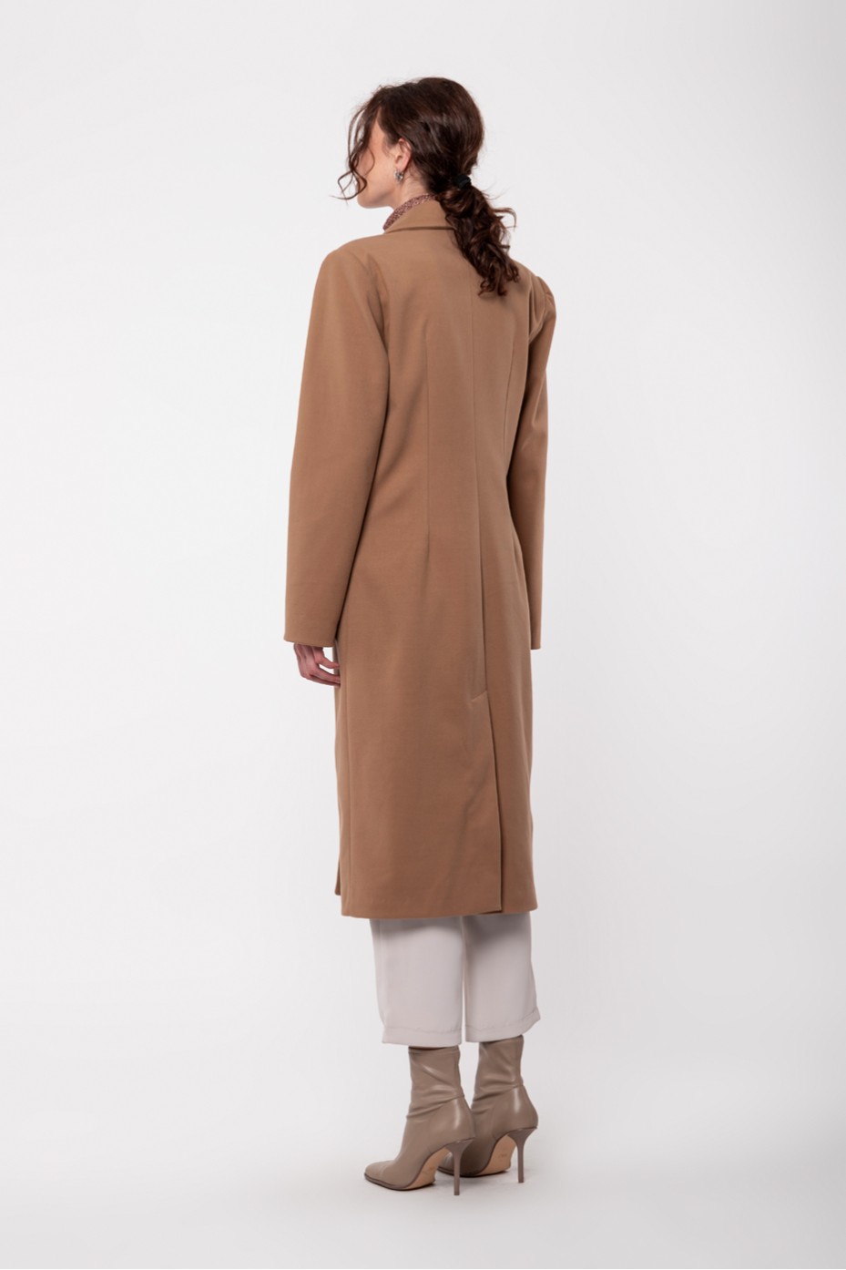 LONG FITTED COAT