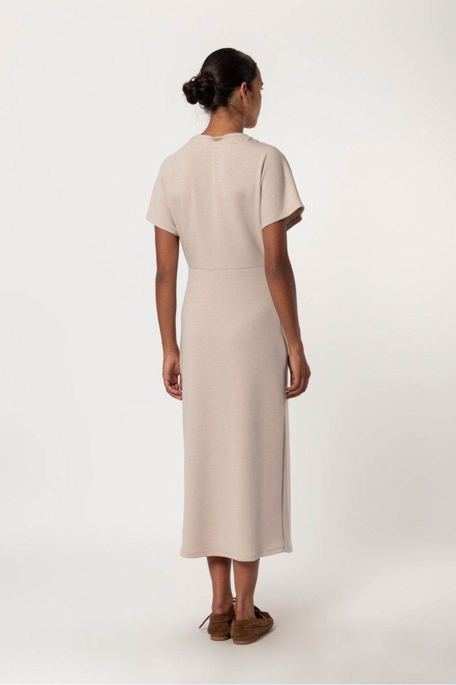 SHORT SLEEVE MIDI DRESS