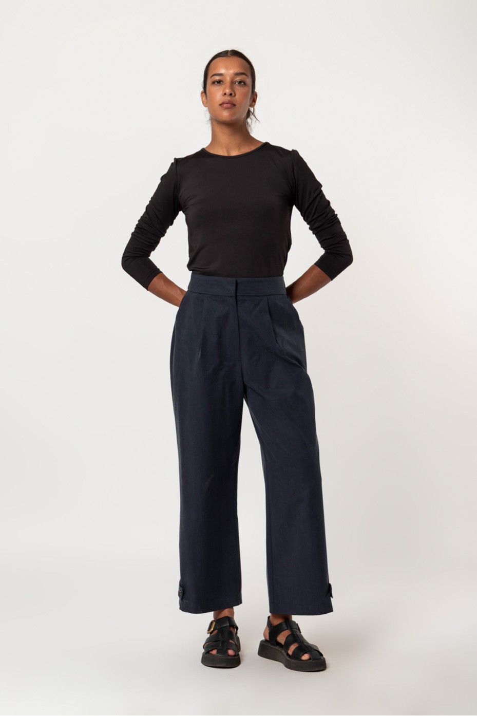 ROP PANTS WITH ELASTIC BAND