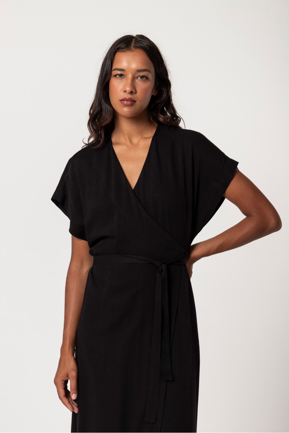 MIDI WRAP DRESS