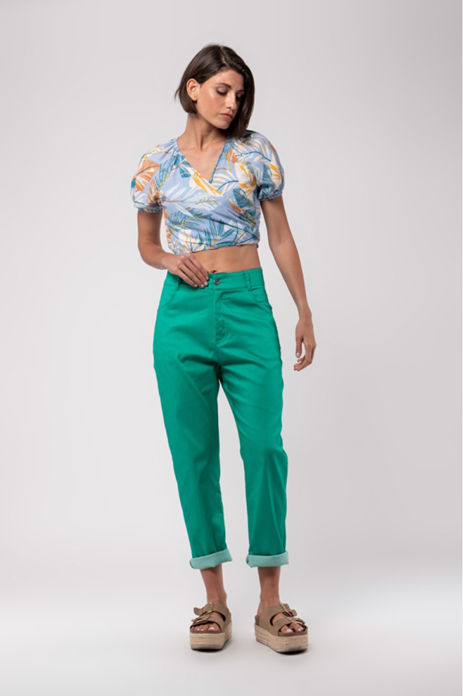 ΦΛΟΡΑΛ CROP TOP  ΚΡΟΥΑΖΕ