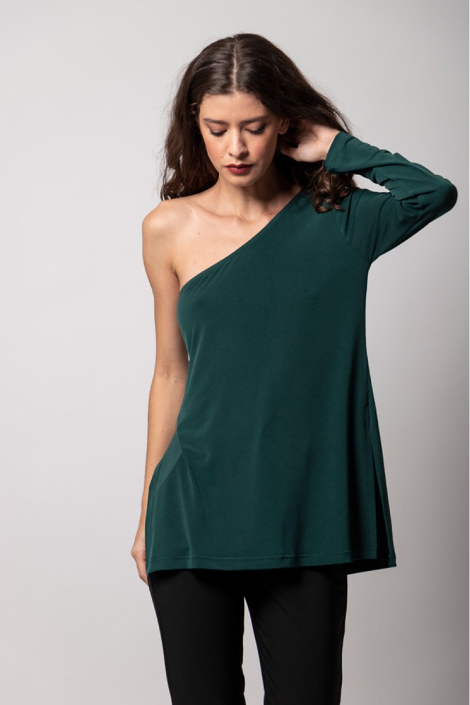 ELASTIC ONE SHOULDER TOP