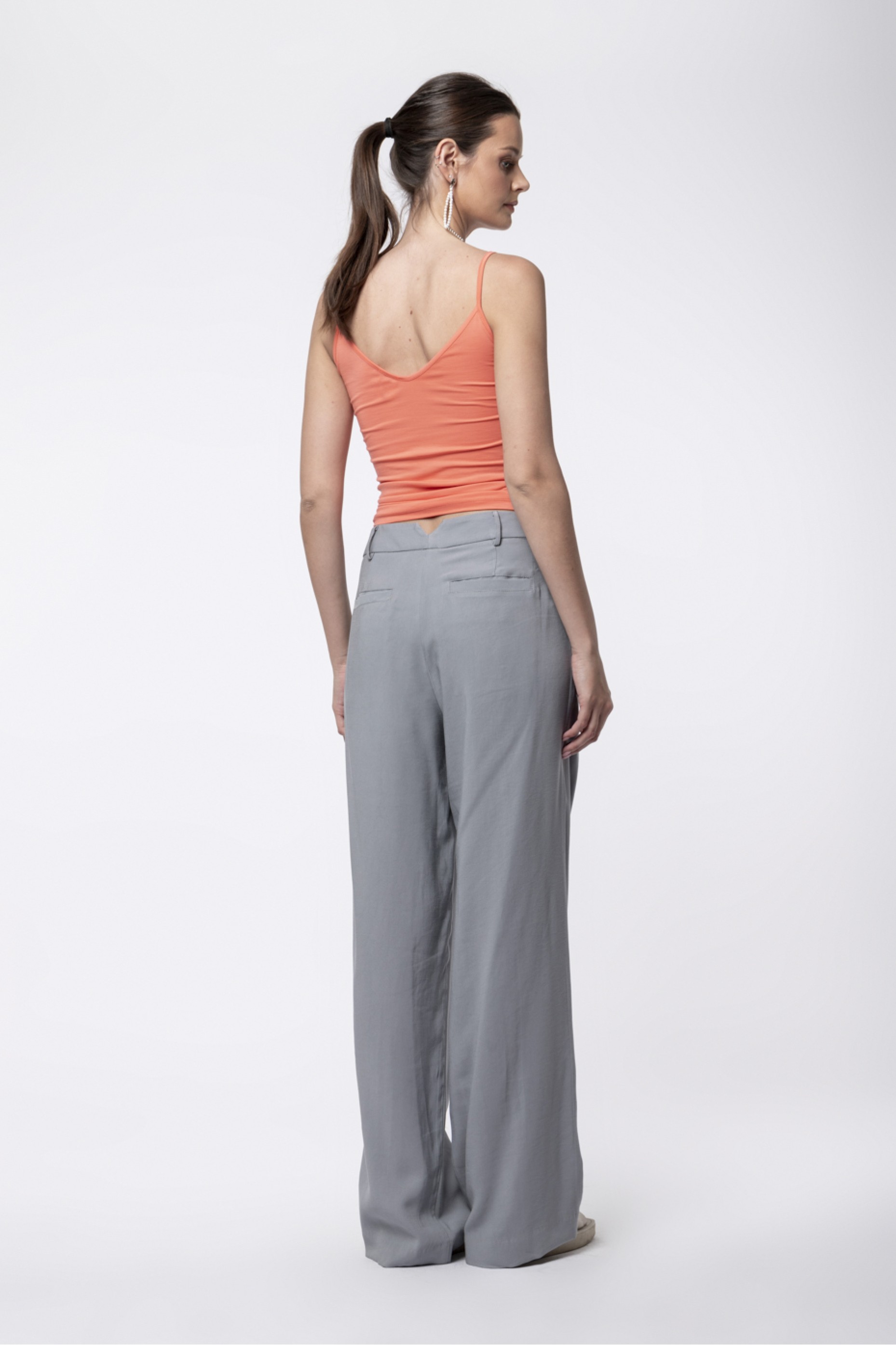 LOOSE FIT PANTS ZOE BLACK | HELMI e-shop
