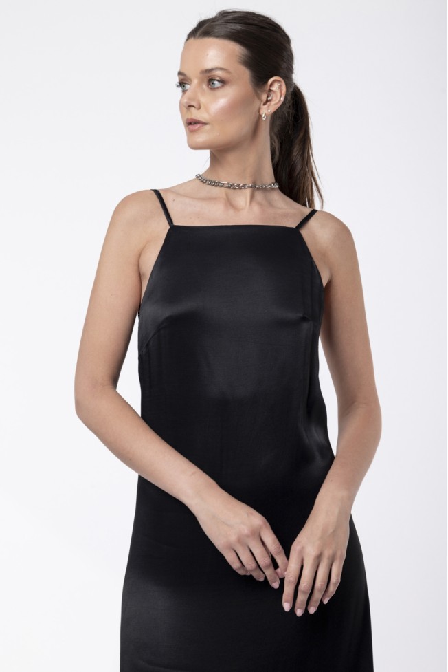 ΦΟΡΕΜΑ ΕΞΩΠΛΑΤΟ  ZOE BLACK