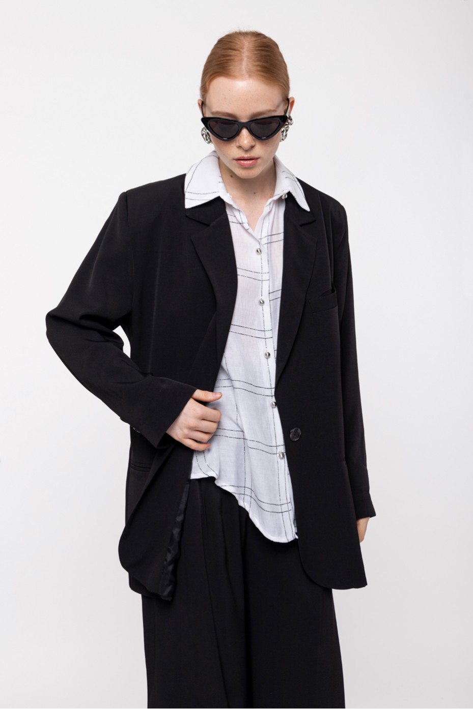 OVERSIZED SUIT JACKET