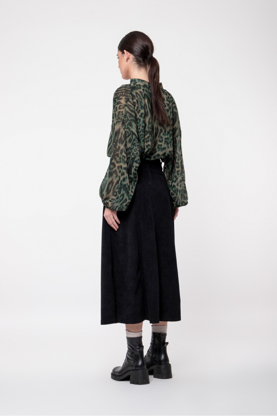 LONG CORDUROY SKIRT WITH SIDE POCKET