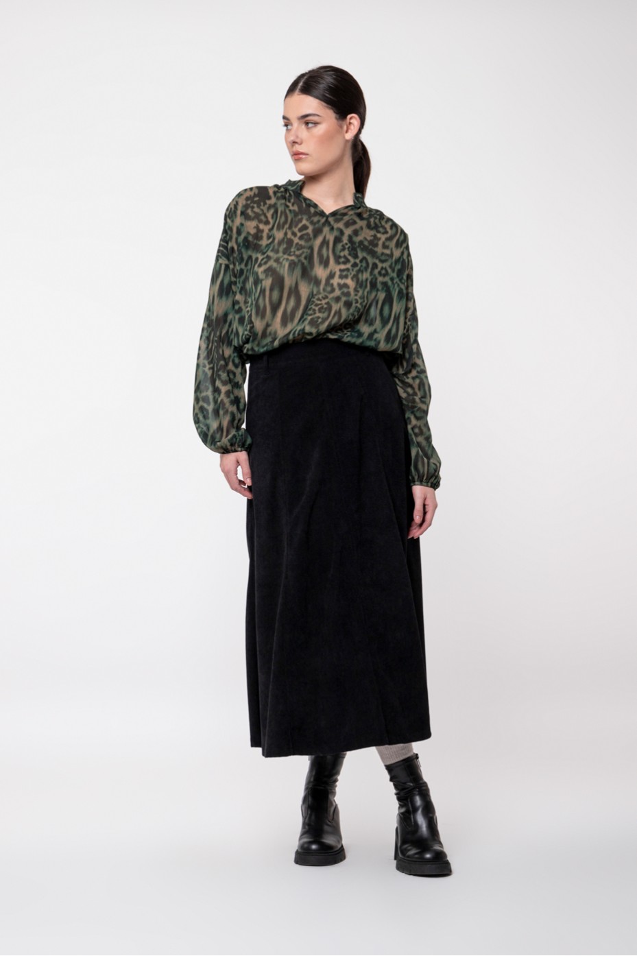 LONG CORDUROY SKIRT WITH SIDE POCKET