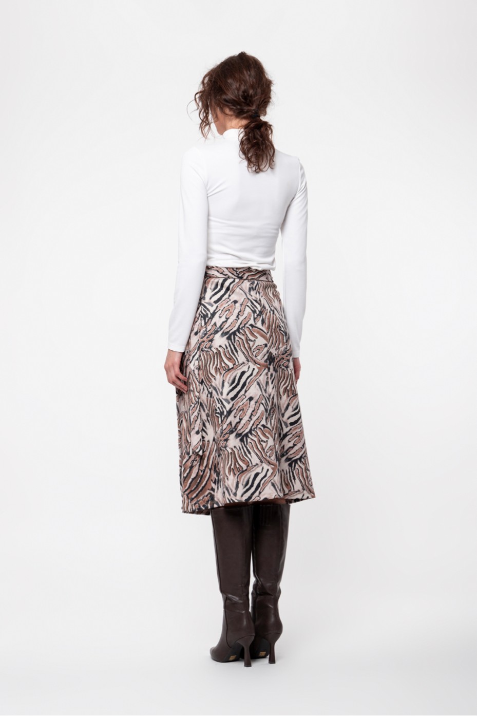 WRAP SKIRT WITH PATTERNS