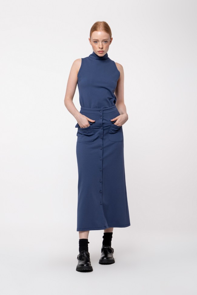 Sleeveless turtleneck blouse