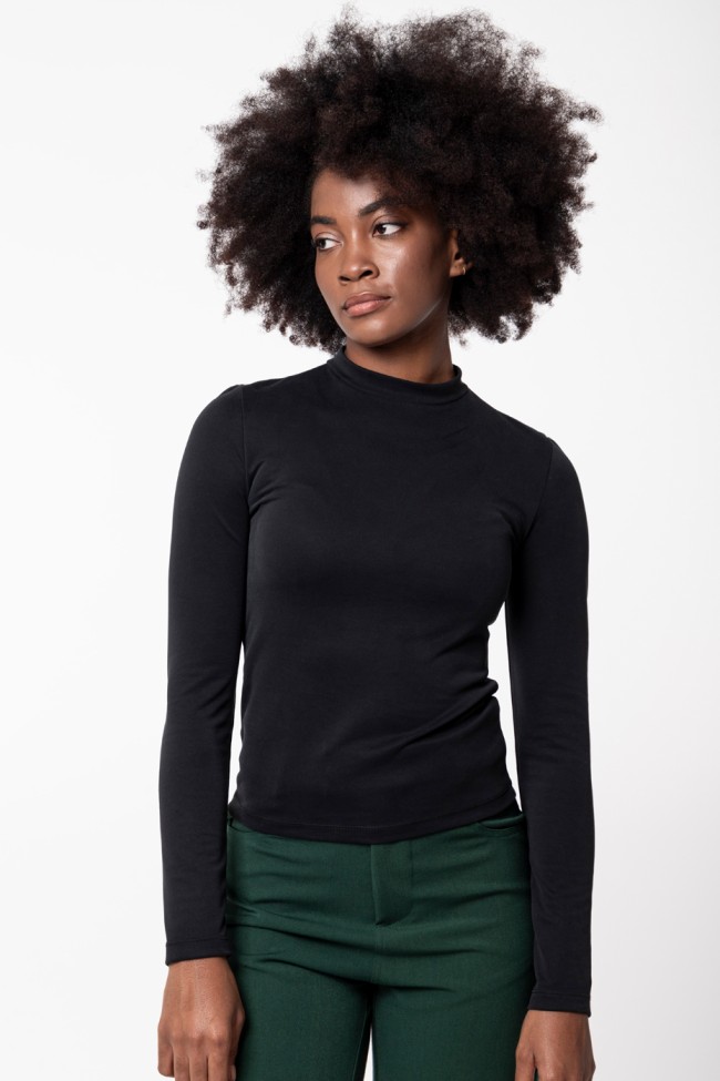 TURTLENECK TOP