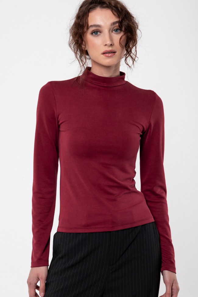 TURTLENECK TOP