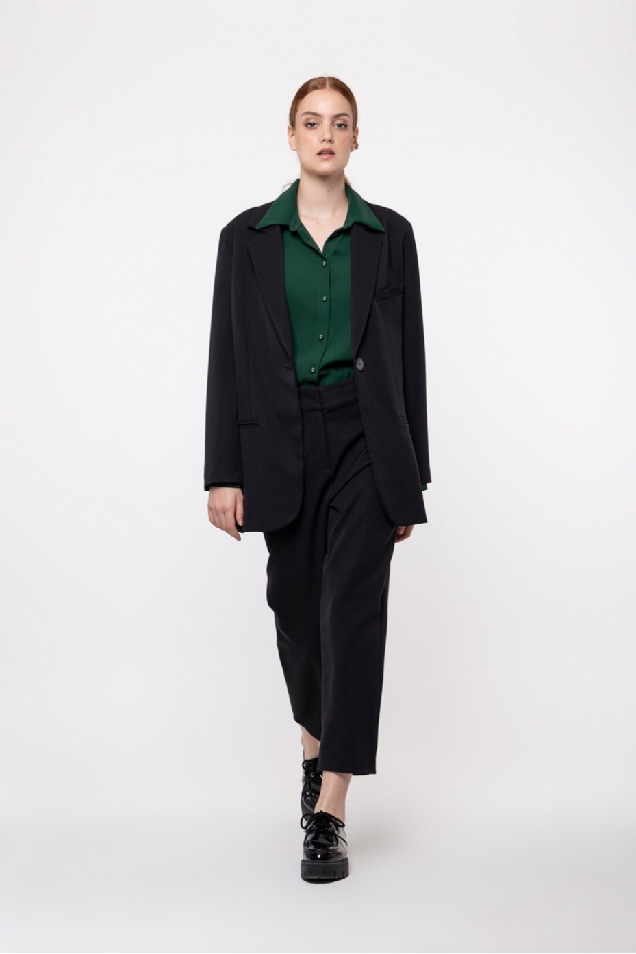 CROPPED TROUSERS WITH ELASTIC BACK