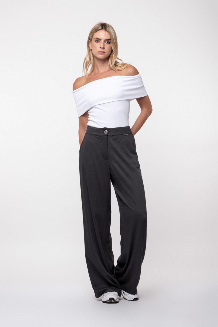 LONG TROUSERS ZOE BLACK