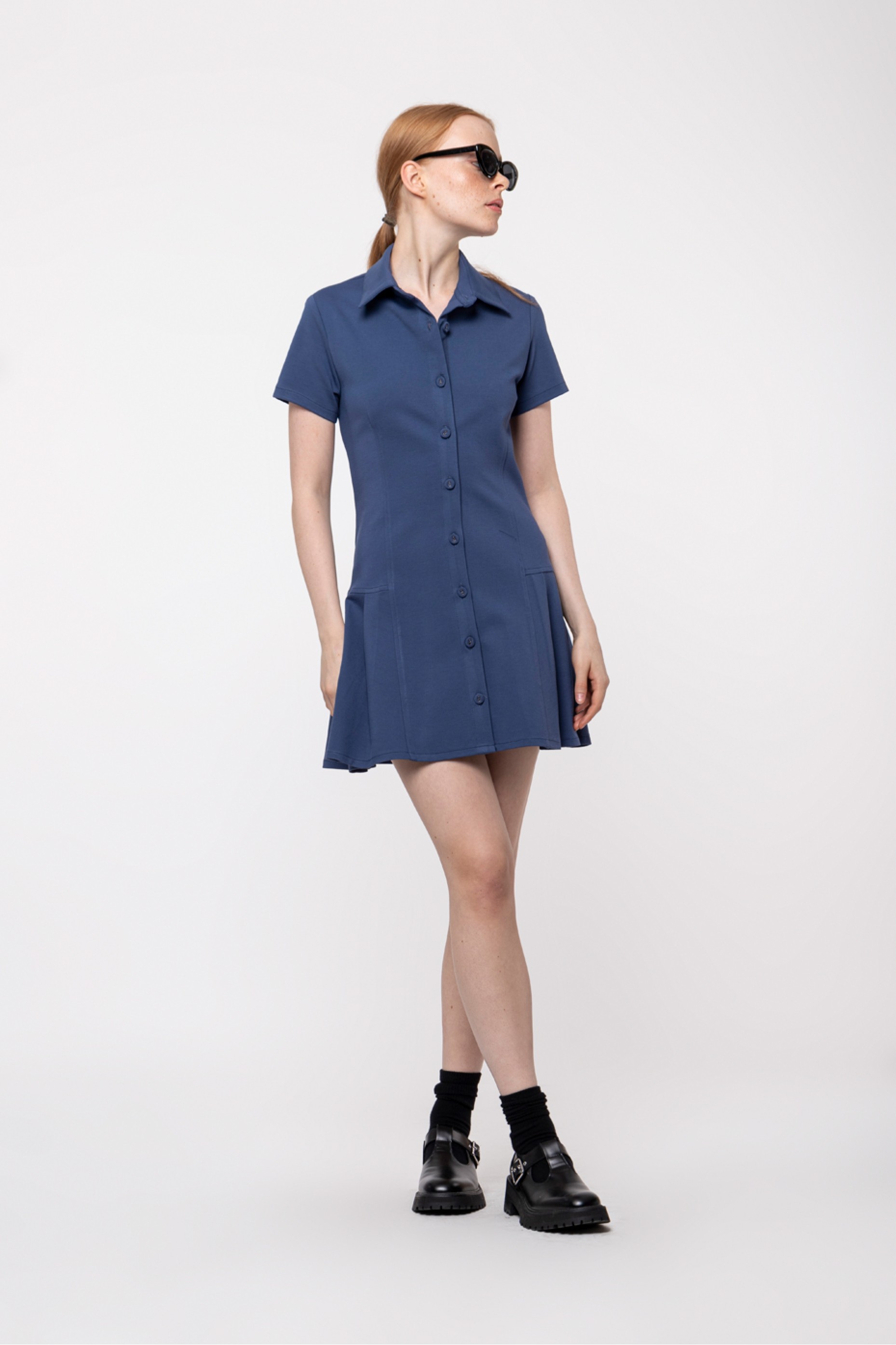 MINI DRESS WITH BUTTONS WITH PLEATED SKIRT | HELMI e-shop