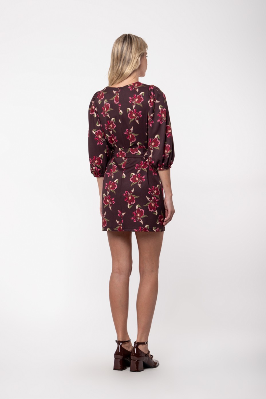 MINI DRESS WITH THREE QUARTER SLEEVES