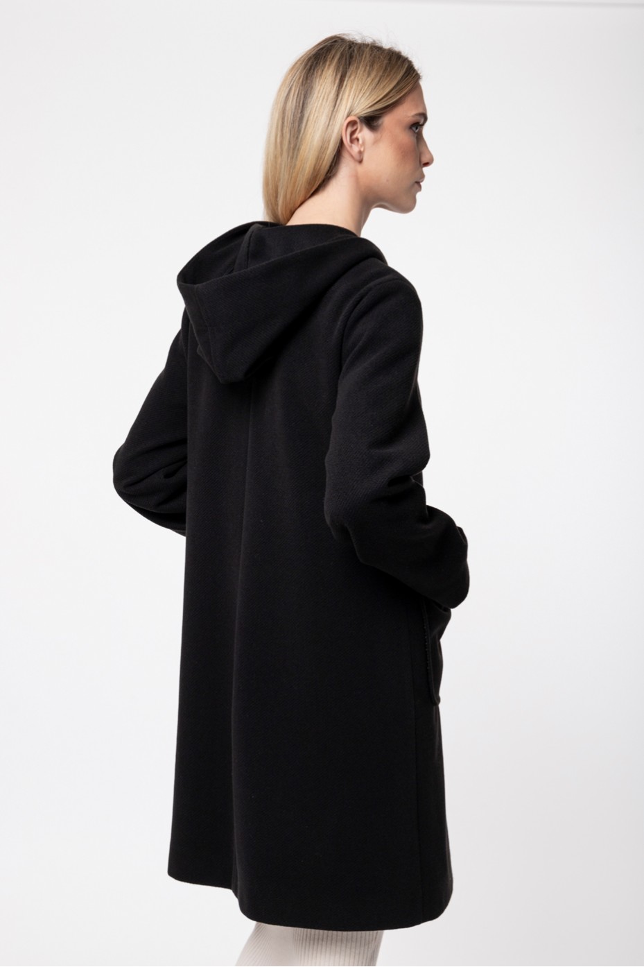 COAT WITH HOODIE