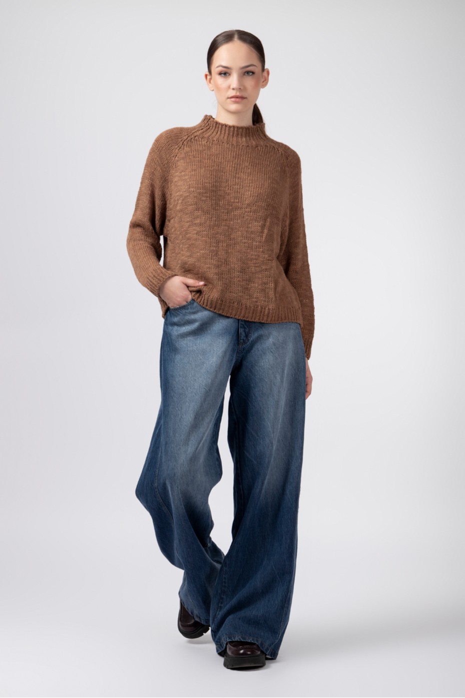 KNIT OVERSIZED BLOUSE