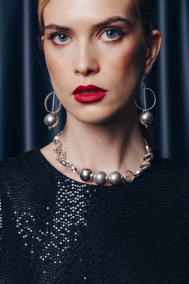 PENDANT EARRINGS