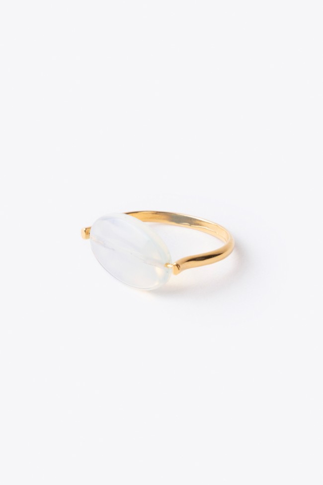 MOONSTONE RING