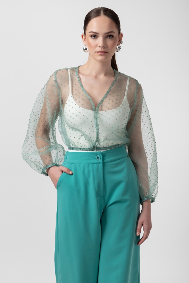 CROP TOP WITH PUFFY SLEEVES