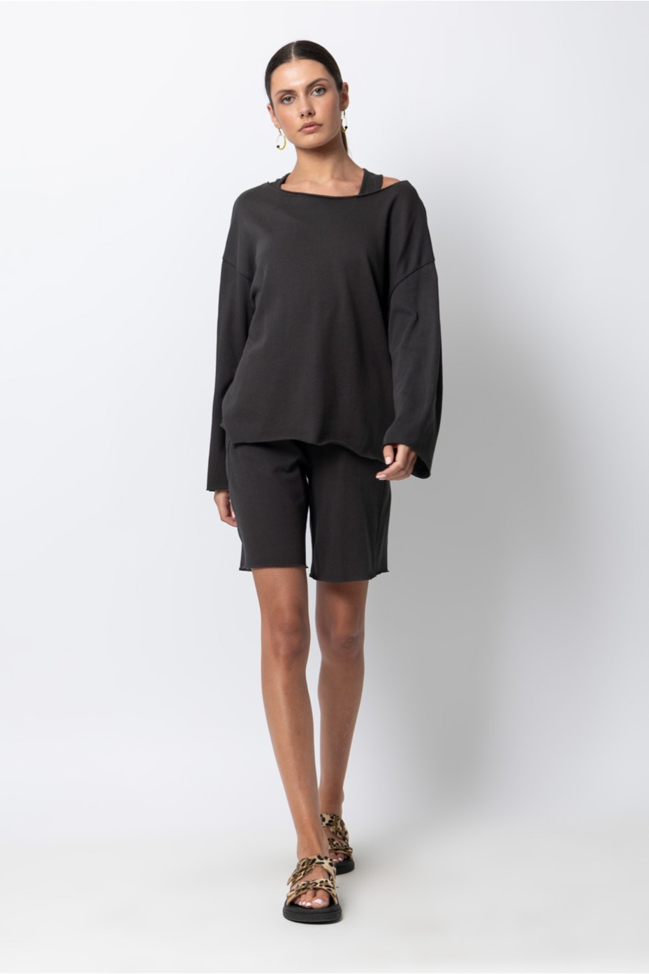 LONG SLEEVE CROP TOP