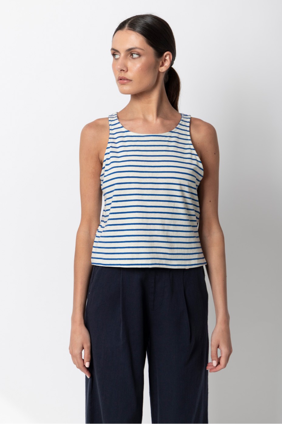 STRIPPED SLEEVELESS BLOUSE